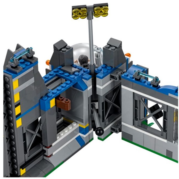La fuga del Indominus Rex ( Lego 75919 ) imagen c