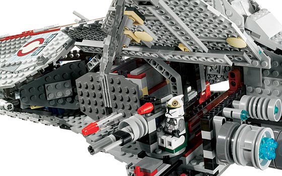 Venator-class Republic Attack Cruiser ( Lego 8039 ) imagen c