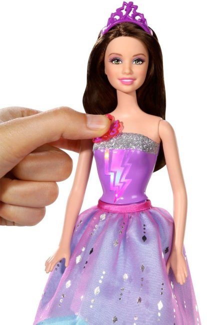 Barbie amiga super princesas ( Mattel CDY62 ) imagen c
