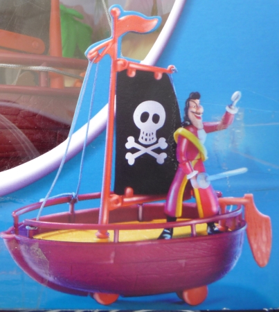 Barco Peter Pan vs Garfio ( Famosa 6540 ) imagen b