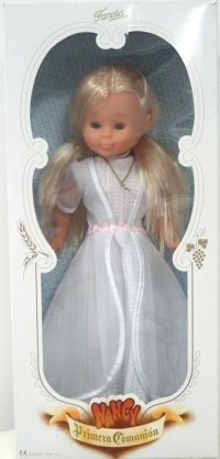 Nancy Comunión 2004