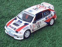 Toyota Corolla WRC Mobil