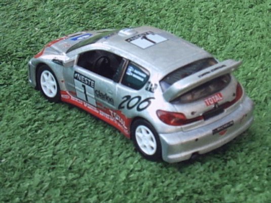 peugeot 206 juguete