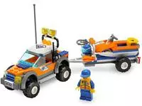 4x4 del Guardacostas y Moto Acuática