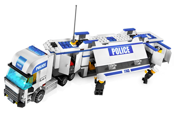 Camión de Policía ( Lego 7743 ) imagen b