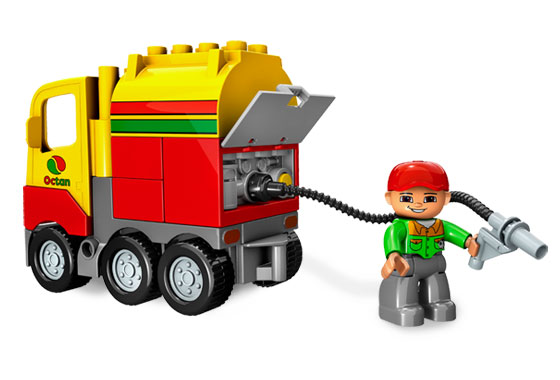 Camión Depósito ( Lego 5605 ) imagen c