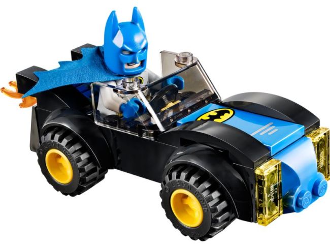 Batman Ataque a la Batcueva ( Lego 10672 ) imagen b