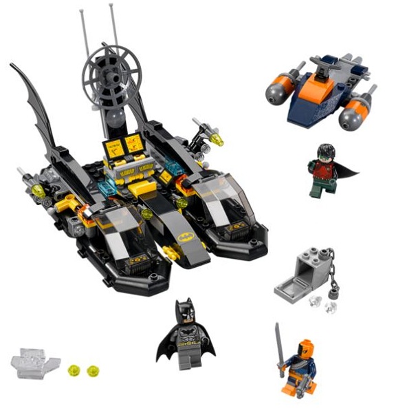 Persecución por el Puerto en el Batbarco ( Lego 76034 ) imagen a