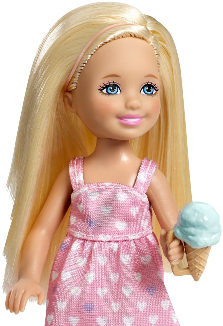 Barbie y Chelsea ( Mattel CGT44 ) imagen b