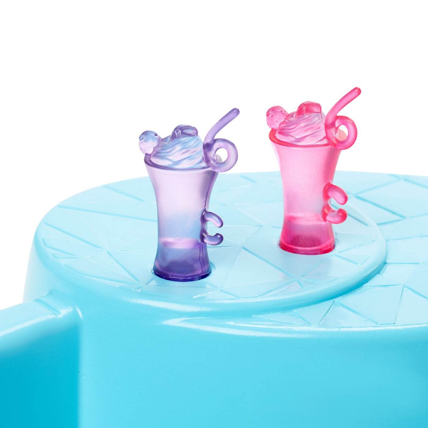 Barbie con Piscina ( Mattel GHL91 ) imagen c
