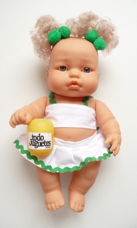 Niña pompón verde