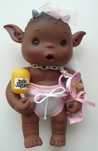 Duendy Gofry niña negrita mantita rosa