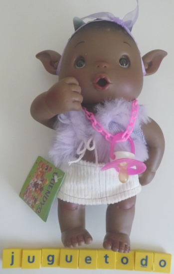 Duendy Gofry niña negrita falda y chaleco borreguillo