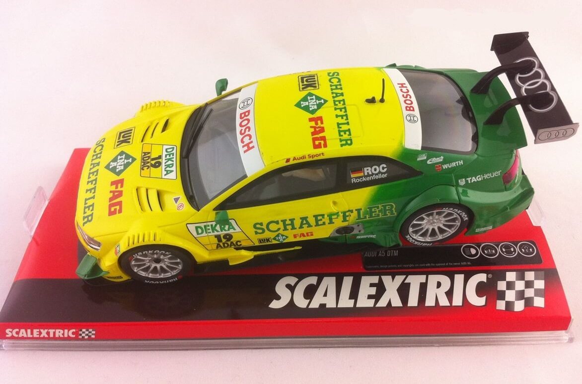 Audi A5 DTM Rockenfeller ( Scalextric A10161S300 ) imagen b